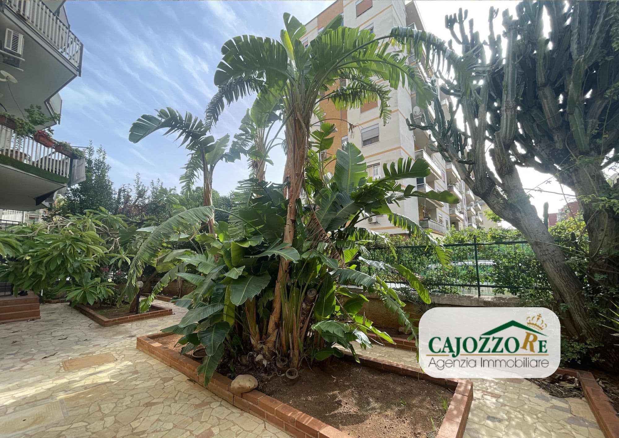 Restivo-Ausonia: 5 ambienti con giardino