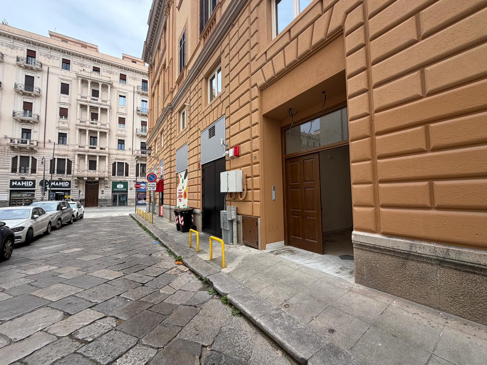 Vendita N. 2 posti moto - Via Epicarmo ang. Via Roma